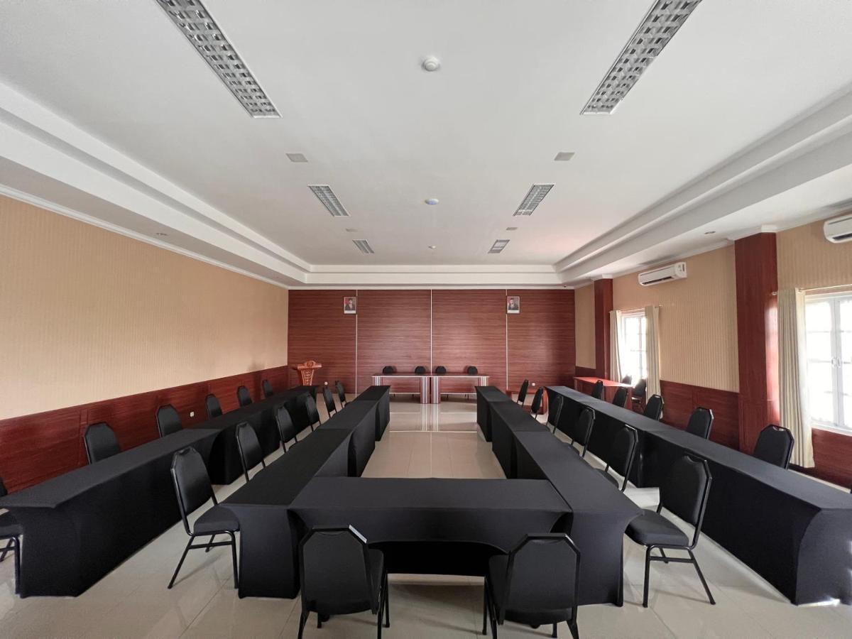 Le Semar Hotel Karawaci Dahung Dış mekan fotoğraf