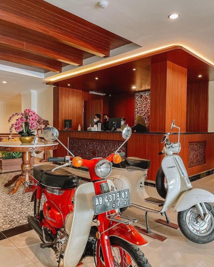 Le Semar Hotel Karawaci Dahung Dış mekan fotoğraf